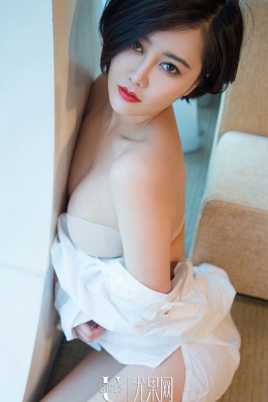 完美世界竞技平台下载_詹皇27+12五首发全上双 骑士狂胜绿军总比分1-2(图1) 完美世界竞技平台官方下载